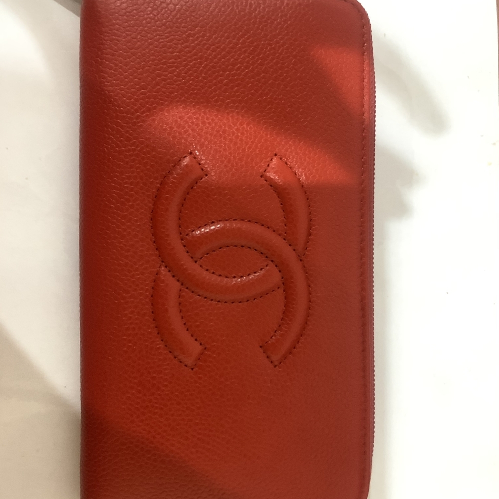 Chanel Caviar Wallet